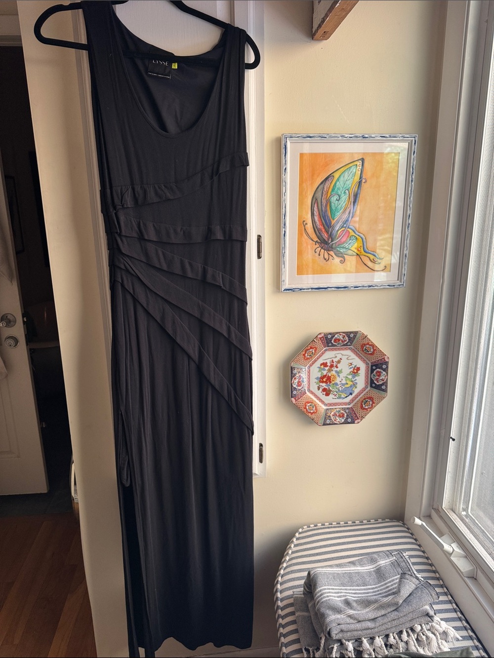 Lysse Black Layered Maxi Dress with Body Shaping Technology